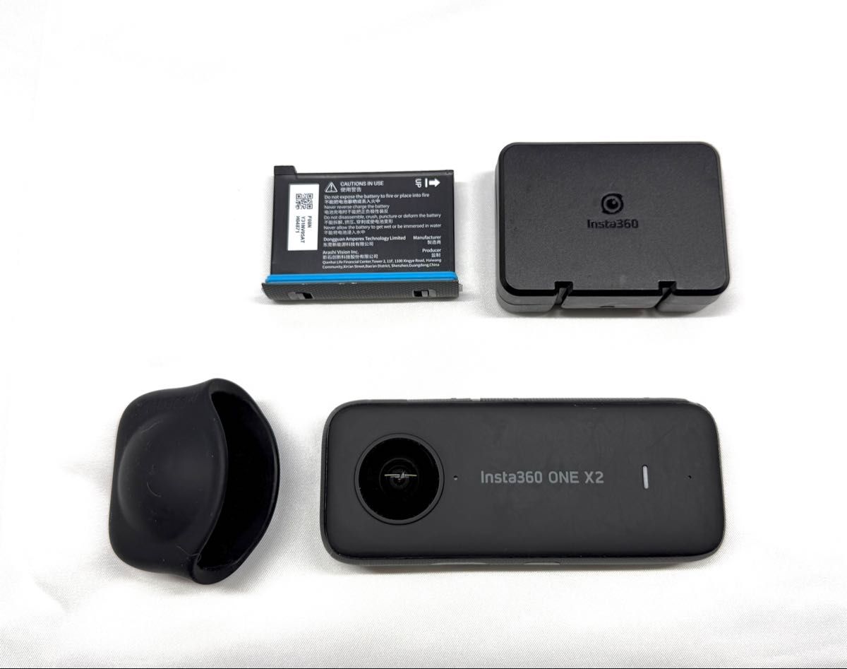 Insta360 ONE X2 予備バッテリーパック、カバー付|Yahoo!フリマ Insta360 ONE X2 予備バッテリーパック、カバー付|Yahoo!フリマ
