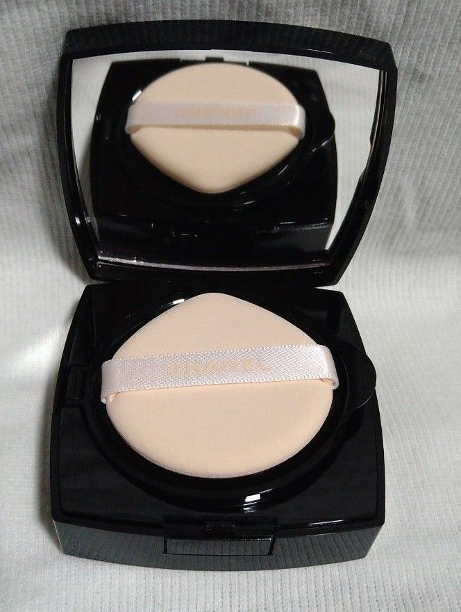 シャネル CHANEL レベージュ ヘルシー グロウ クッション B20 シャネル CHANEL レベージュ ヘルシー グロウ クッション B20