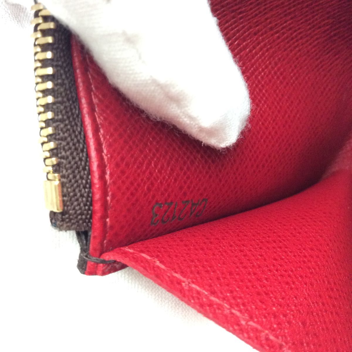 未使用に近い ルイヴィトン モノグラム 長財布 エミリー 本物 未使用に近い ルイヴィトン モノグラム 長財布 エミリー 本物