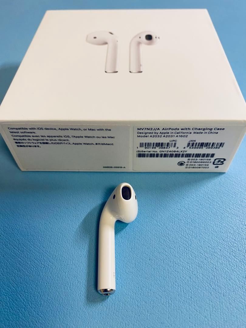 AirPods 第二世代 R片耳 右耳のみ イヤホン A2032|Yahoo!フリマ AirPods 第二世代 R片耳 右耳のみ イヤホン A2032|Yahoo!フリマ