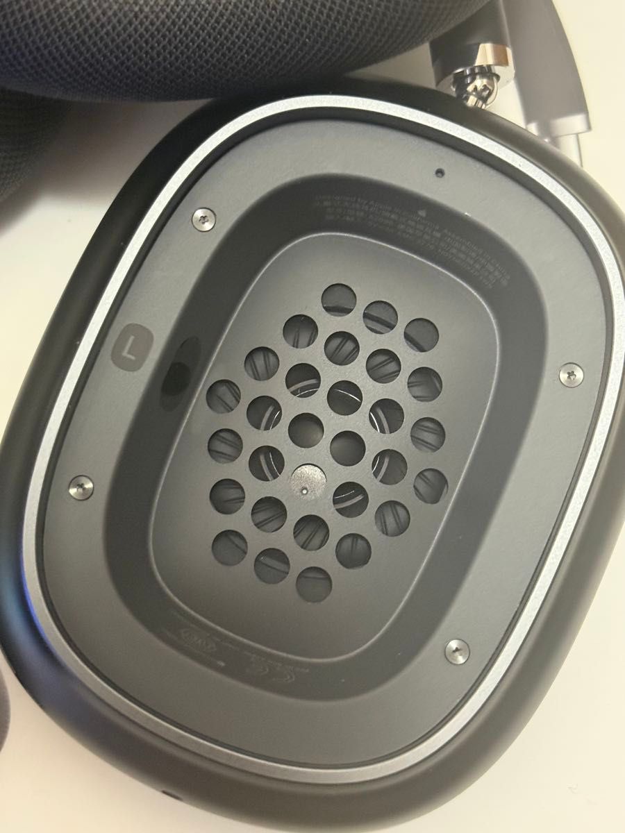 極美品 AirPods Max スペースグレイ 付属品未使用 2026/1/15保証 極美品 AirPods Max スペースグレイ 付属品未使用 2026/1/15保証