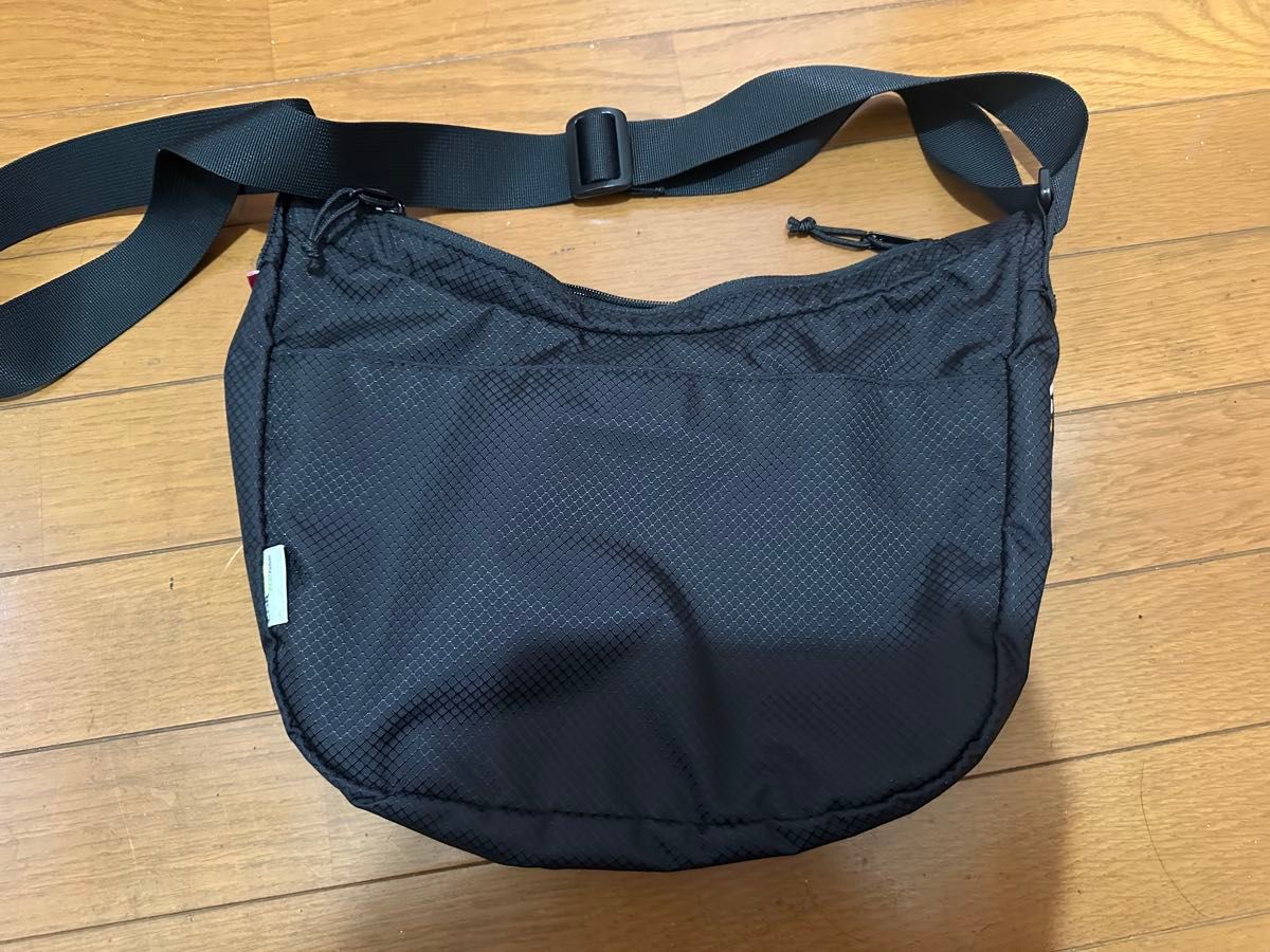 Supreme 22SS Small Messenger Bag シュプリーム スモール Supreme 22SS Small Messenger Bag シュプリーム スモール
