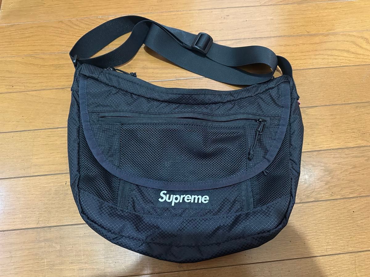 Supreme 22SS Small Messenger Bag シュプリーム スモール Supreme 22SS Small Messenger Bag シュプリーム スモール
