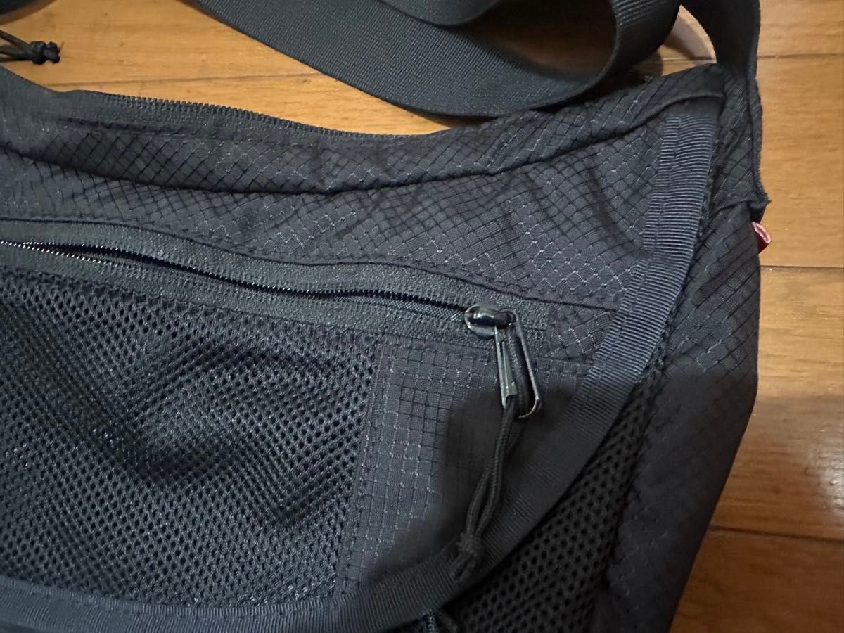 Supreme 22SS Small Messenger Bag シュプリーム スモール Supreme 22SS Small Messenger Bag シュプリーム スモール