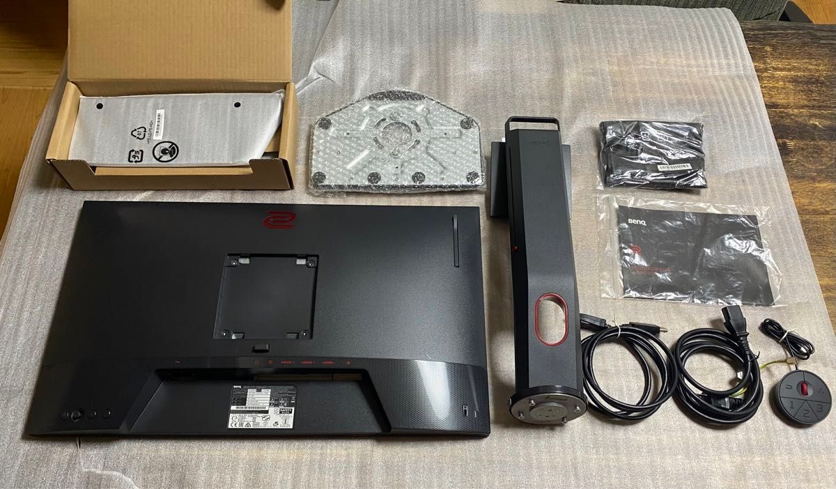 BenQ ZOWIE XL2546K ゲーミングモニター美品240hz|Yahoo!フリマ BenQ ZOWIE XL2546K ゲーミングモニター美品240hz|Yahoo!フリマ