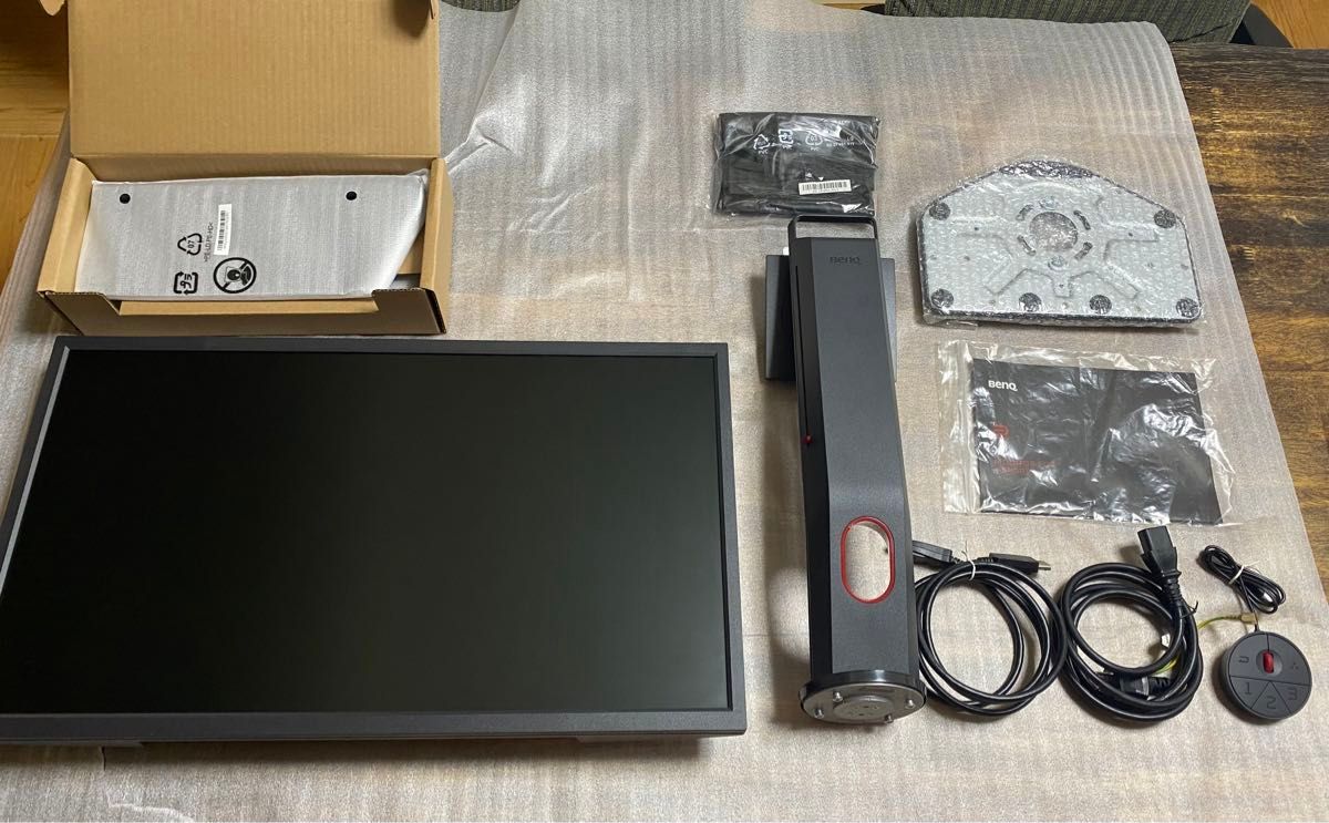 BenQ ZOWIE XL2546K ゲーミングモニター美品240hz|Yahoo!フリマ BenQ ZOWIE XL2546K ゲーミングモニター美品240hz|Yahoo!フリマ