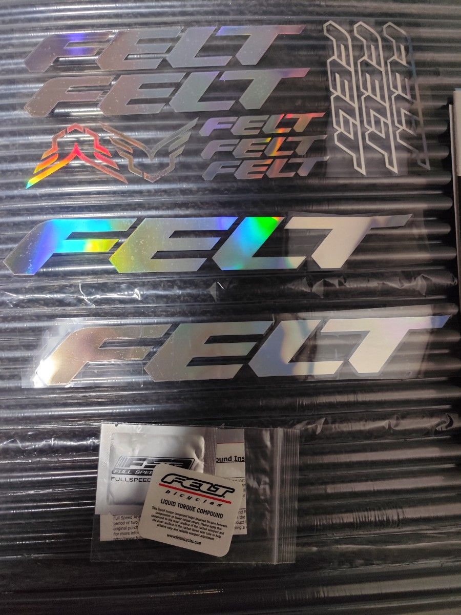 特別価格 FELT B16 カーボンフレーム+Fフォーク+シートポスト 超 特別価格 FELT B16 カーボンフレーム+Fフォーク+シートポスト 超