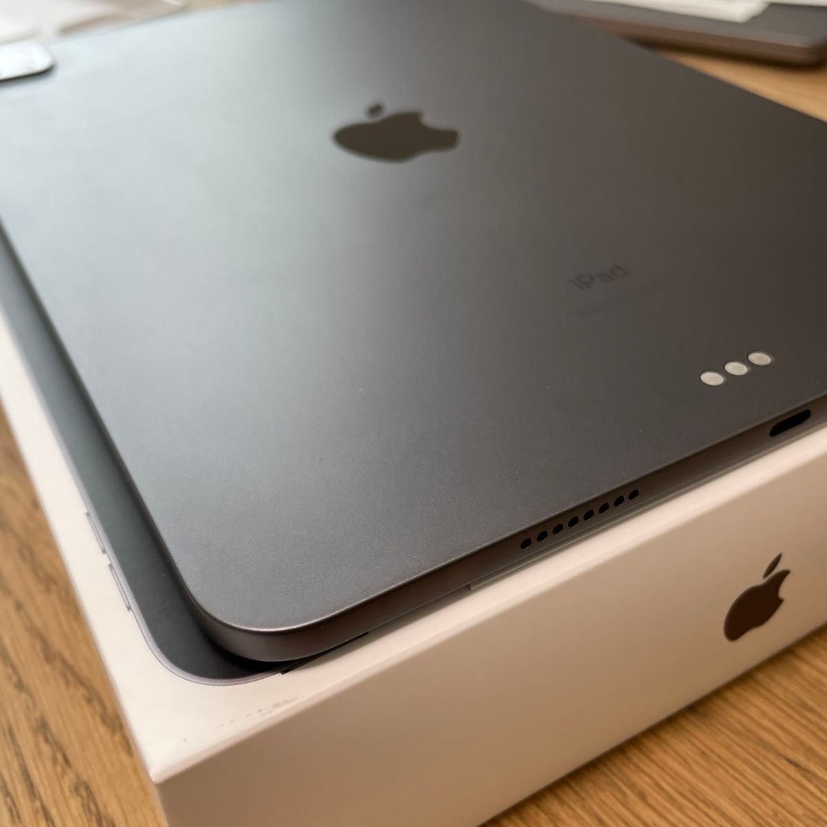 iPad Pro(第三世代) 11インチ WiFi 256GB MHQU3J/A|Yahoo iPad Pro(第三世代) 11インチ WiFi 256GB MHQU3J/A|Yahoo