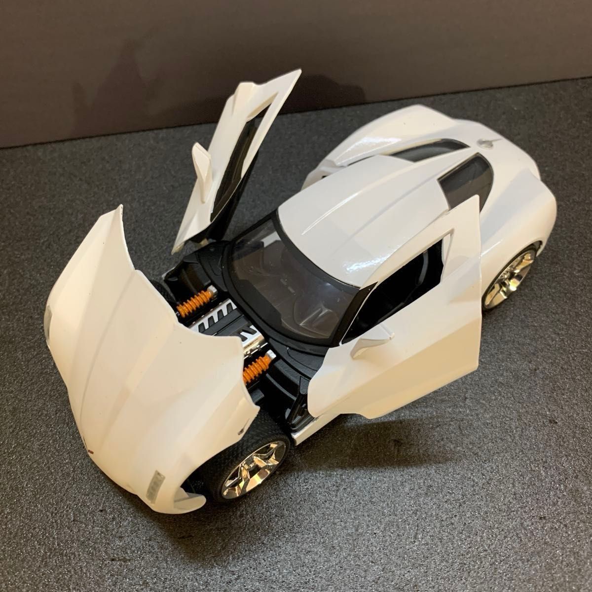 548 美品 シボレー コルベット スティングレイ コンセプト 1/24 548 美品 シボレー コルベット スティングレイ コンセプト 1/24