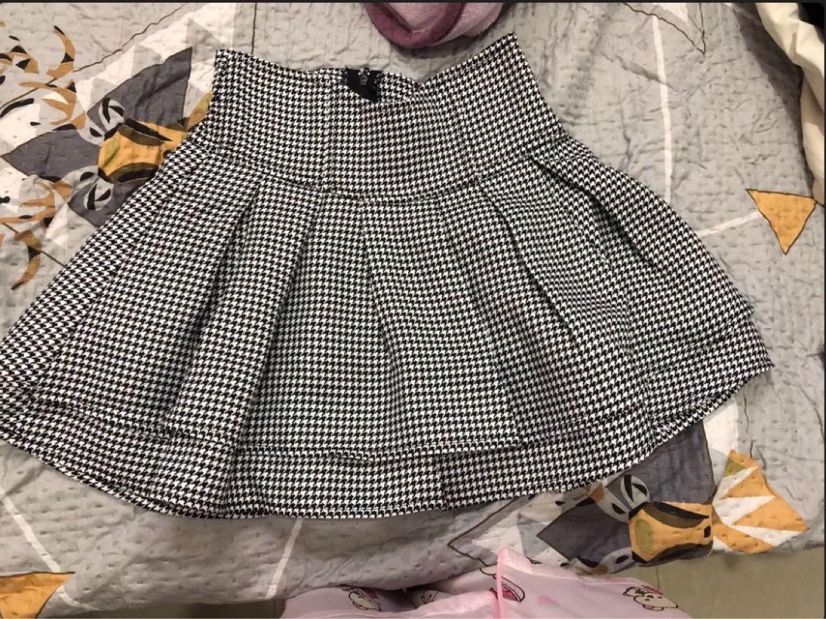 ミシェルマカロン 美脚スカート 千鳥柄 Sサイズ|Yahoo!フリマ ミシェルマカロン 美脚スカート 千鳥柄 Sサイズ|Yahoo!フリマ