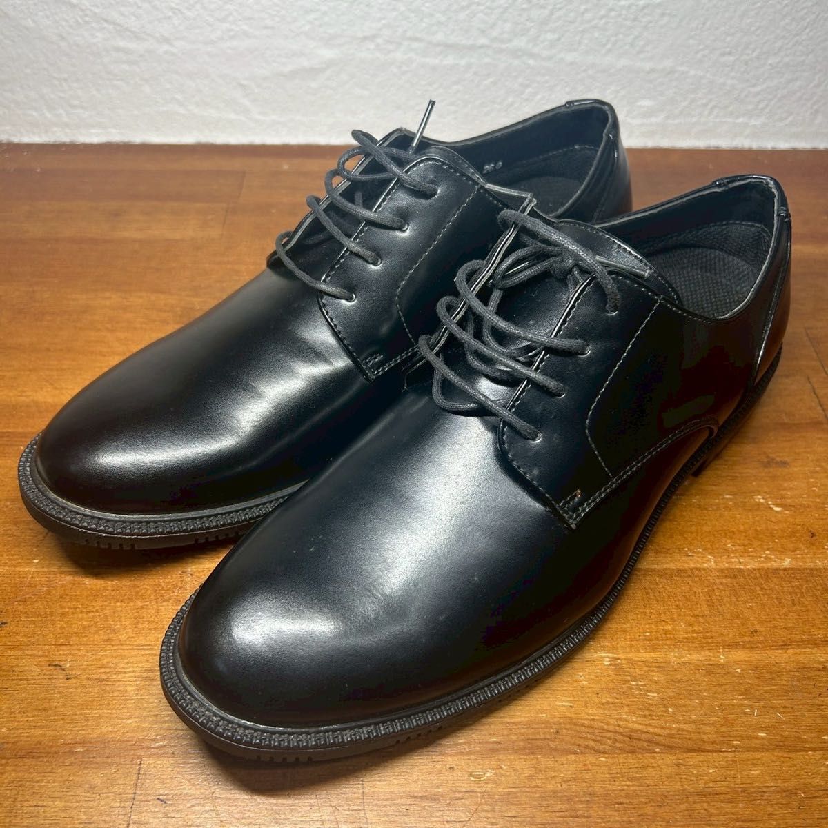極美品 黒 ビジネスシューズ CHARKIES チャーキーズ メンズ 耐水 極美品 黒 ビジネスシューズ CHARKIES チャーキーズ メンズ 耐水