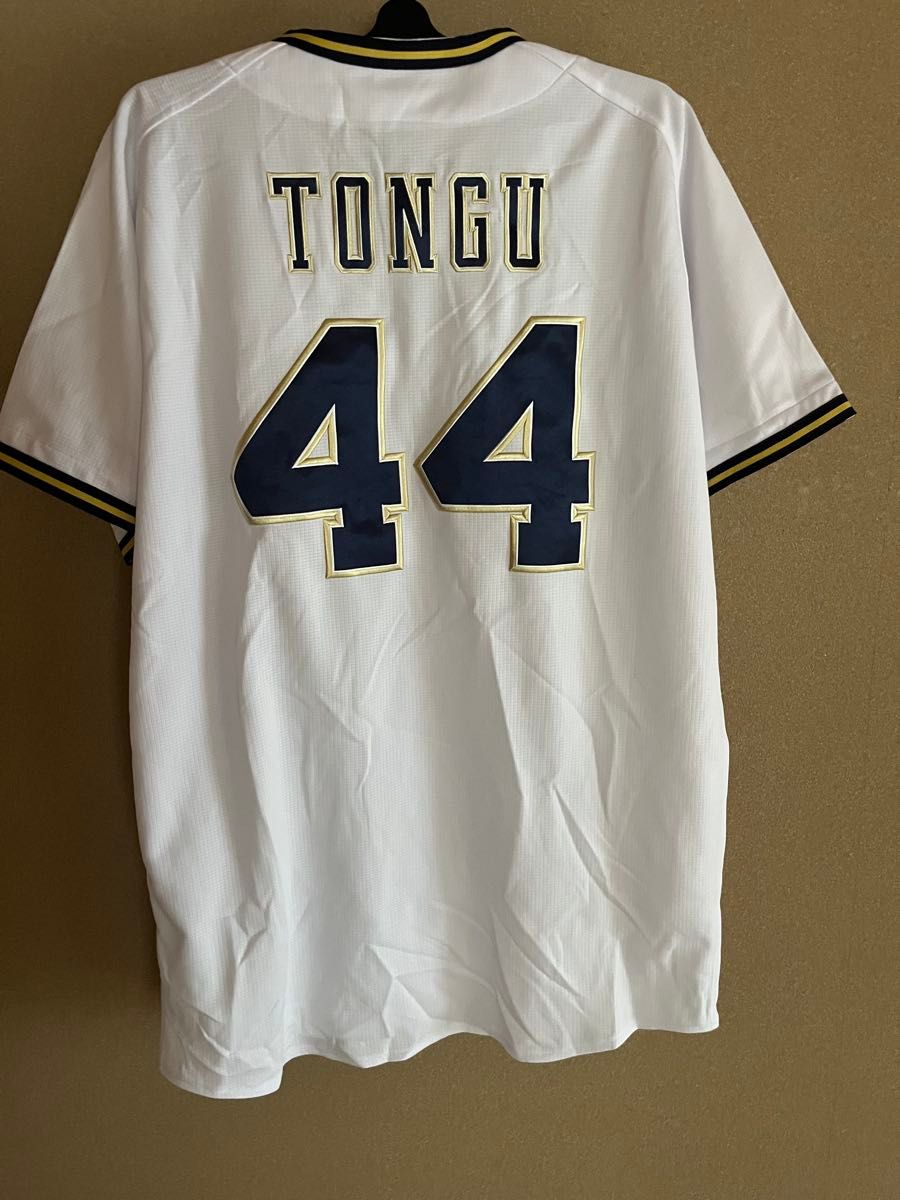 オリックス・バファローズ頓宮選手 ホームユニフォーム 44 XO オリックス・バファローズ頓宮選手 ホームユニフォーム 44 XO