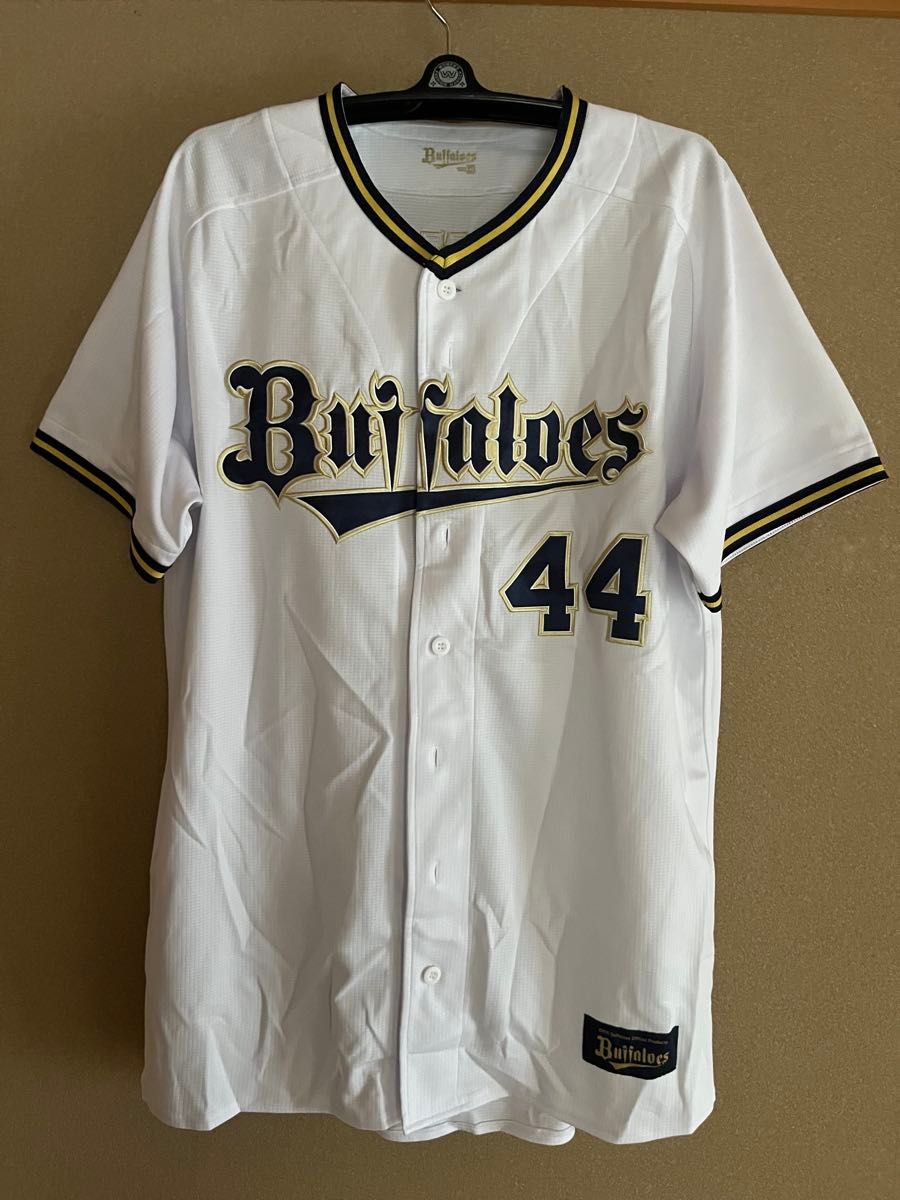 オリックス・バファローズ頓宮選手 ホームユニフォーム 44 XO オリックス・バファローズ頓宮選手 ホームユニフォーム 44 XO