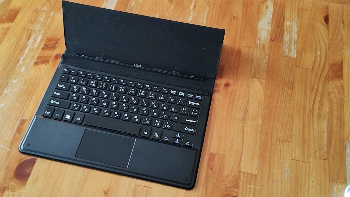 CHUWI hi10 Plus キーボード