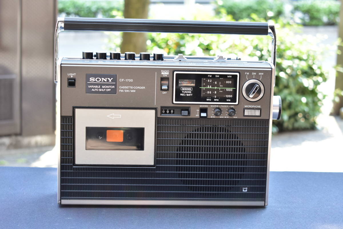  Sony Sony radio-cassette CF-1700 studio1700 dead stock unused that time thing Vintage image 30 sheets publication middle 