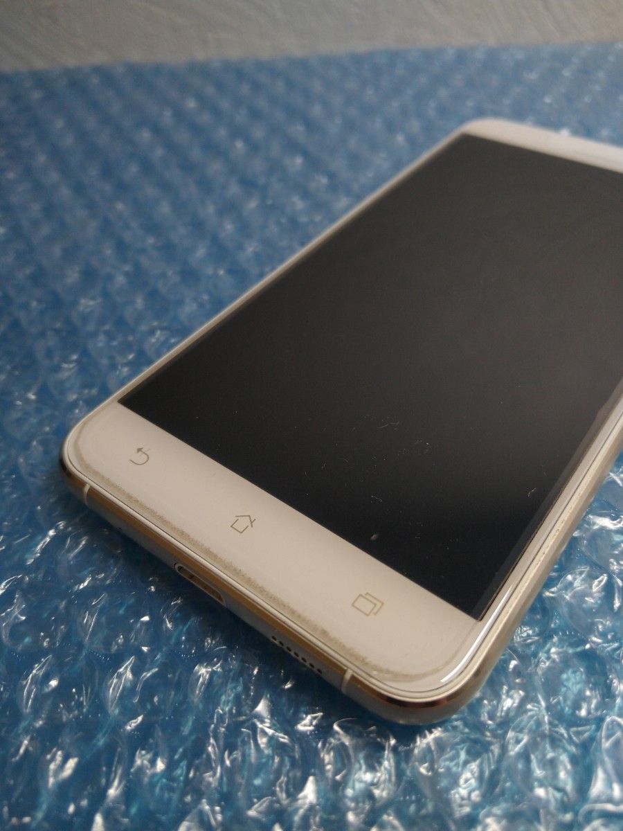 【超お買い得!】 美品】zenfone3【root/位置偽装】Android10|Yahoo!フリマ(旧 スマートフォン本体