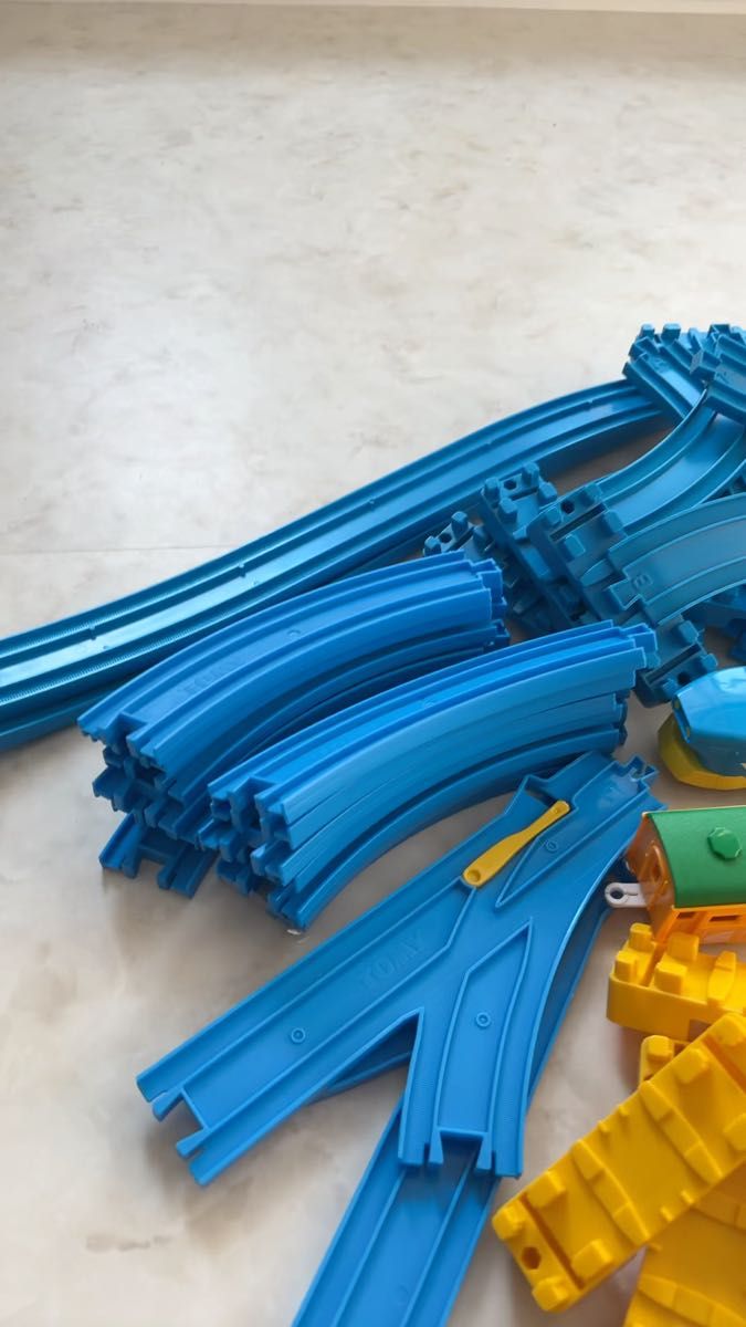 プラレール J-16 街の駅 TOMY|Yahoo!フリマ(旧PayPayフリマ) プラレール J-16 街の駅 TOMY|Yahoo!フリマ(旧PayPayフリマ)