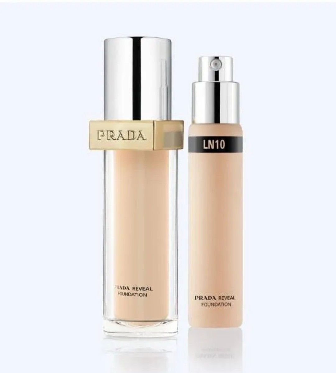 新品未使用) PRADA プラダ リヴィールスキンファンデーション 新品未使用) PRADA プラダ リヴィールスキンファンデーション
