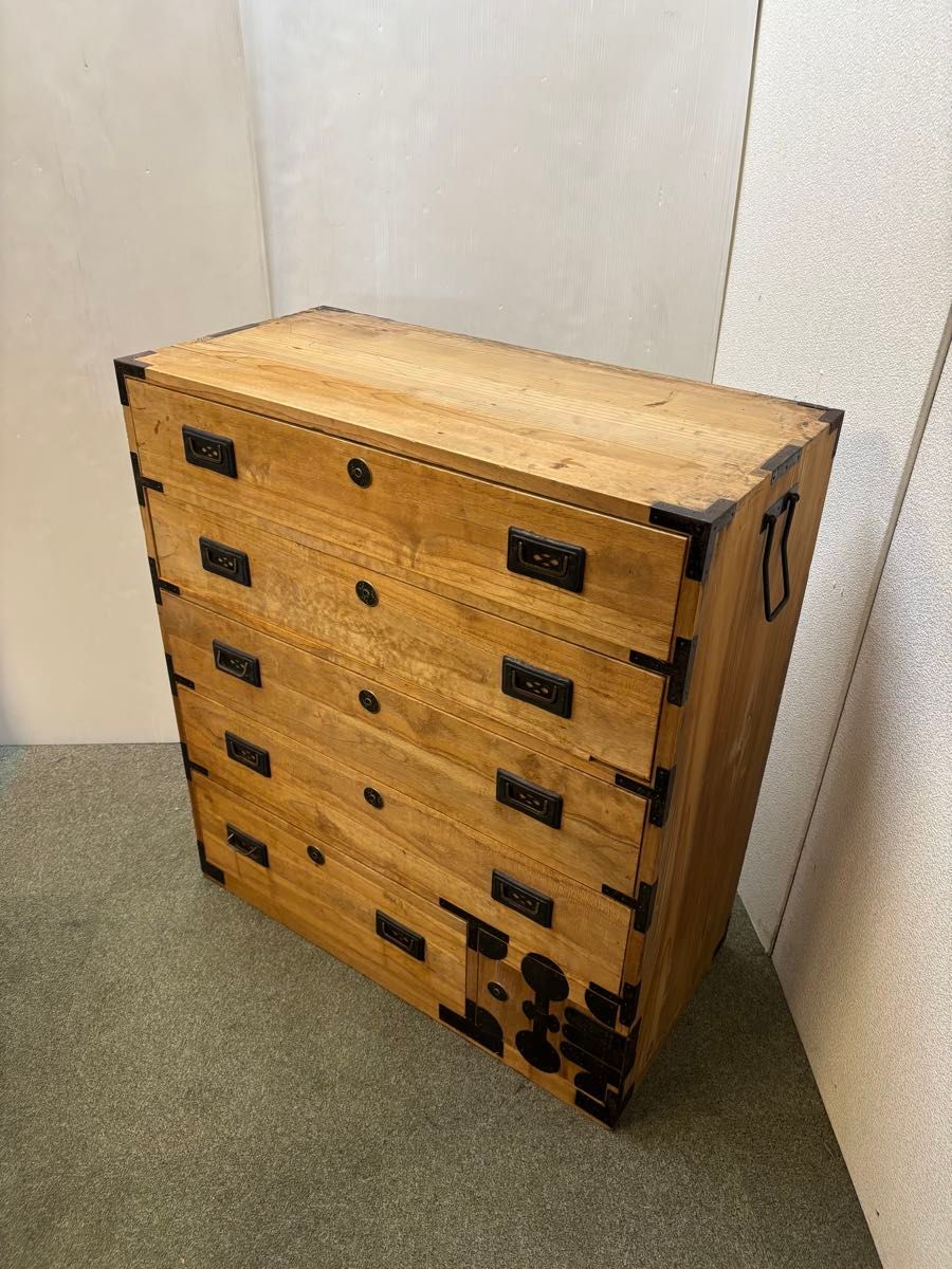 昭和レトロ 当時物 アンティーク時代箪笥 古道具 桐タンス 和 昭和レトロ 当時物 アンティーク時代箪笥 古道具 桐タンス 和