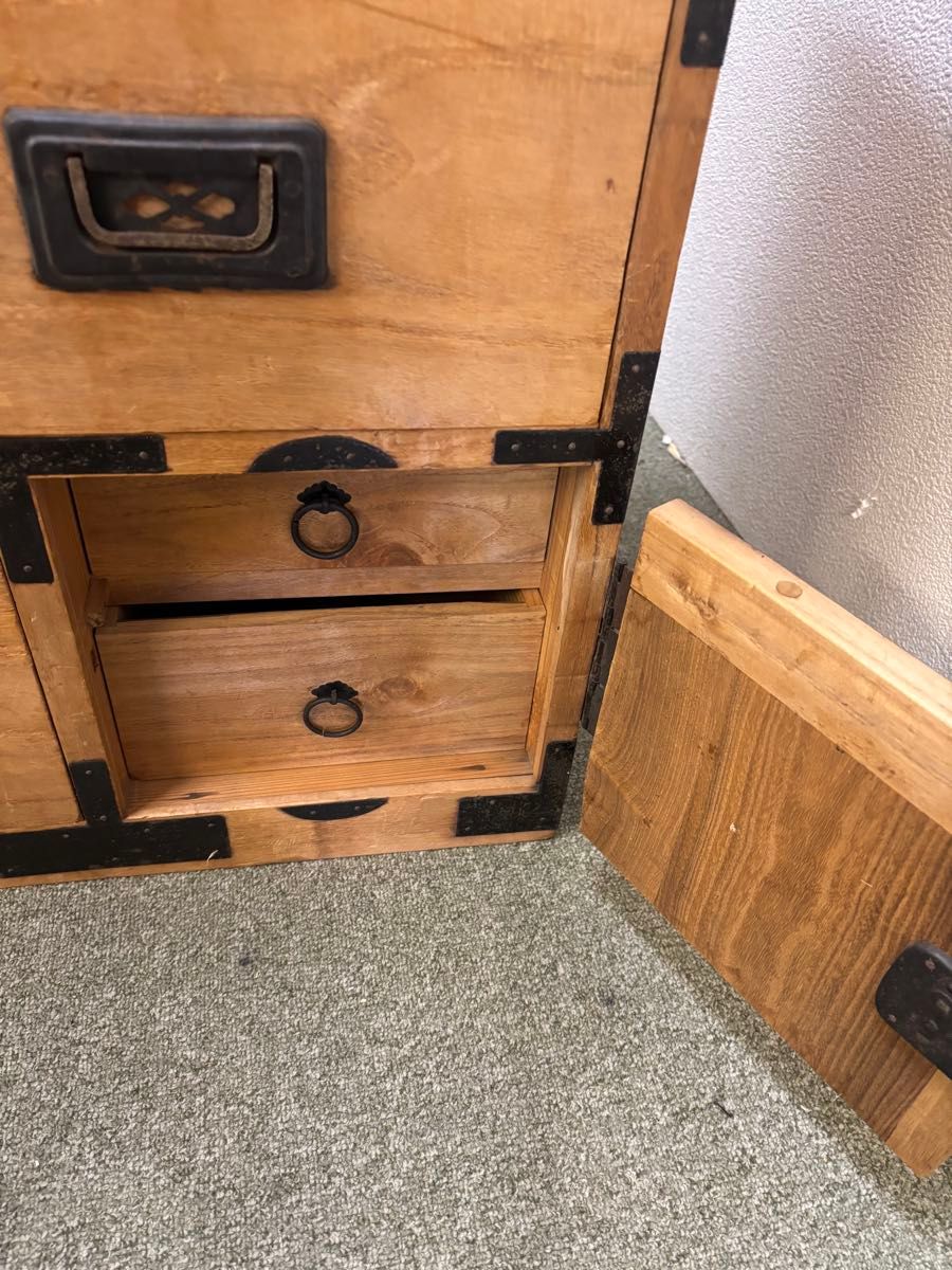 昭和レトロ 当時物 アンティーク時代箪笥 古道具 桐タンス 和 昭和レトロ 当時物 アンティーク時代箪笥 古道具 桐タンス 和