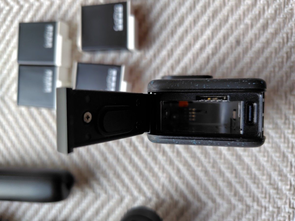 GoPro HERO12Black バッテリー4個付き|Yahoo!フリマ(旧PayPay GoPro HERO12Black バッテリー4個付き|Yahoo!フリマ(旧PayPay