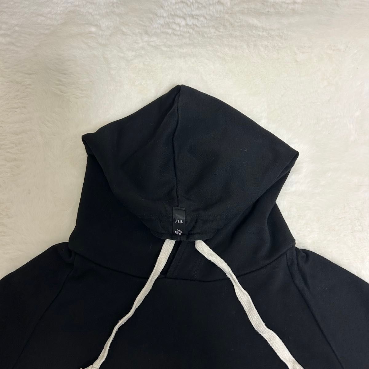 美品 希少 J S B 三代目 J Soul Brothers パーカー ブラック 美品 希少 J S B 三代目 J Soul Brothers パーカー ブラック