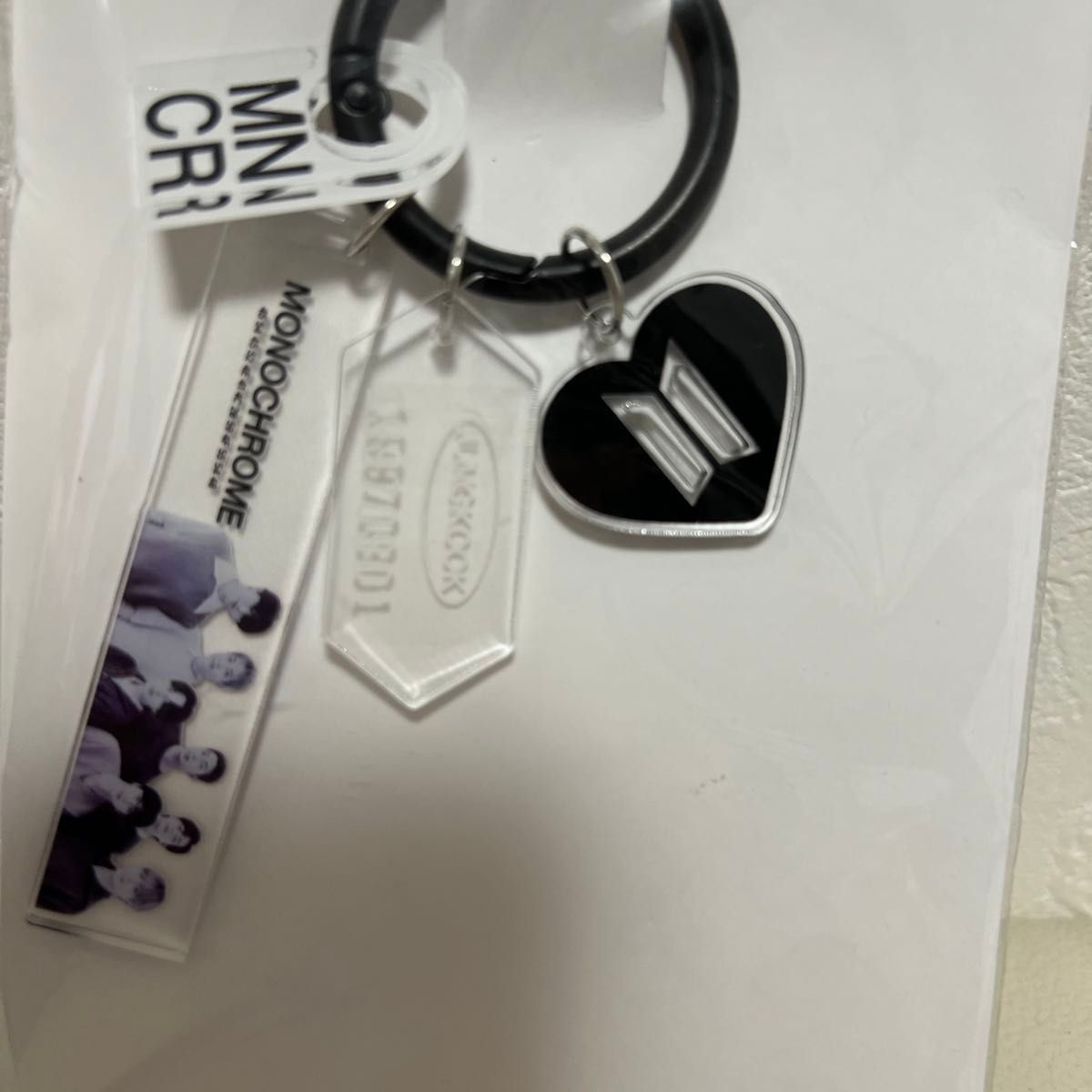 BTSキーホルダー グクのネームとセンイル入り|Yahoo!フリマ(旧 BTSキーホルダー グクのネームとセンイル入り|Yahoo!フリマ(旧