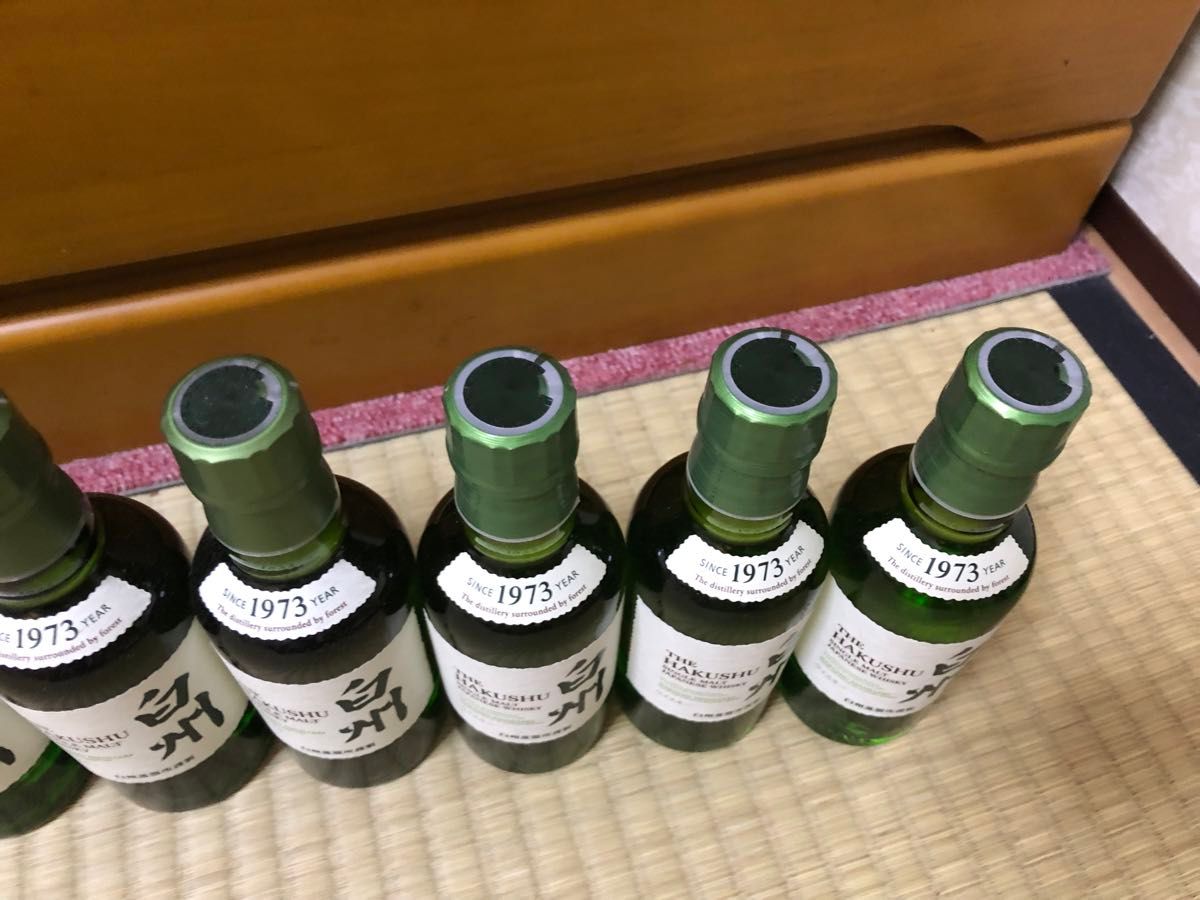 サントリー シングルモルトウイスキー 白州 700ml 瓶×2本 180ml サントリー シングルモルトウイスキー 白州 700ml 瓶×2本 180ml