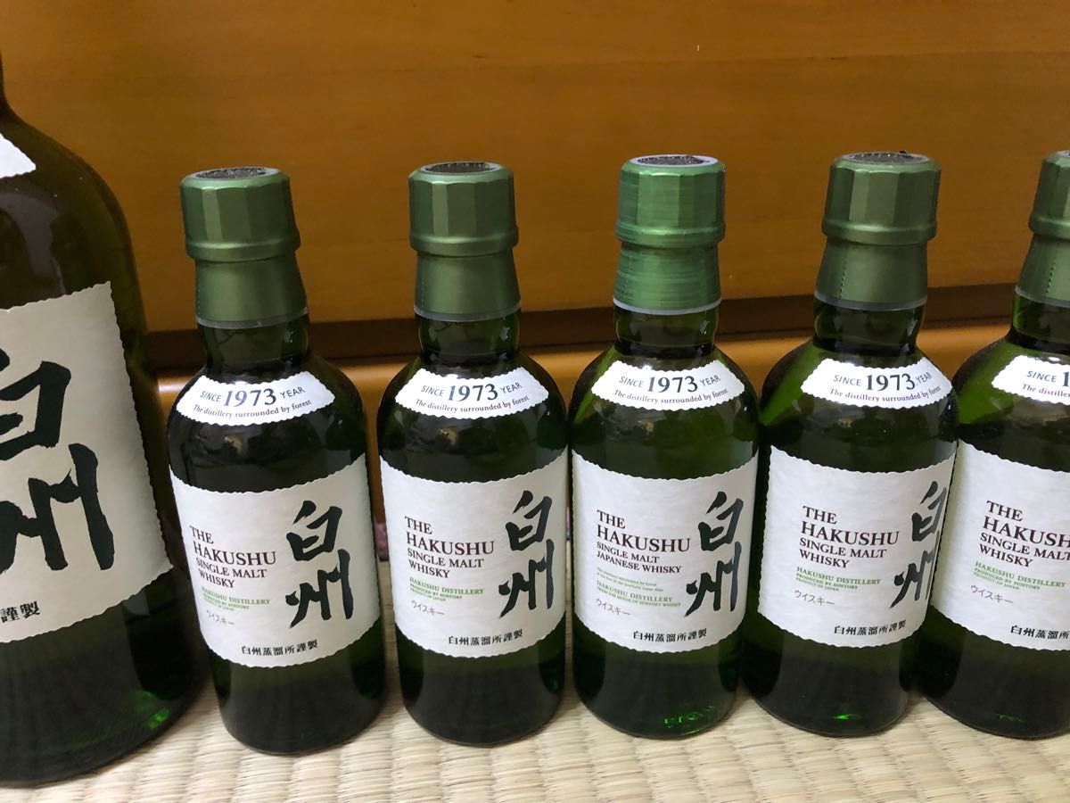 サントリー シングルモルトウイスキー 白州 700ml 瓶×2本 180ml サントリー シングルモルトウイスキー 白州 700ml 瓶×2本 180ml