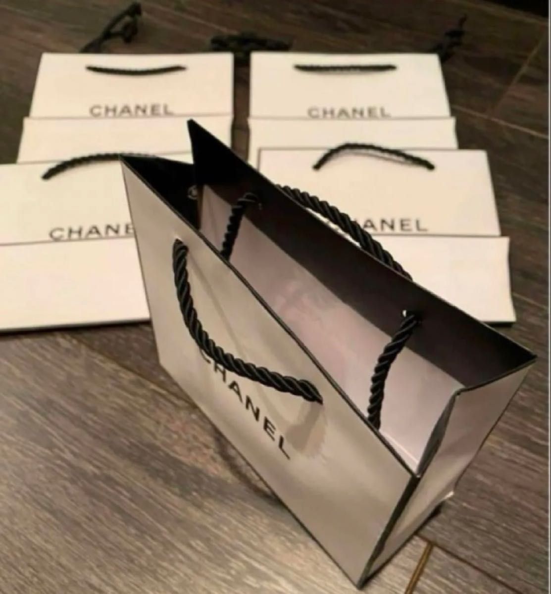 最終値下げ シャネル CHANEL ショップ袋 紙袋 ショッパー 5個 最終値下げ シャネル CHANEL ショップ袋 紙袋 ショッパー 5個