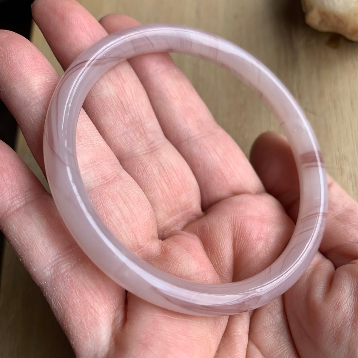 ラベンダー翡翠バングル60mm ブレスレット 腕輪 商品番号C2 ラベンダー翡翠バングル60mm ブレスレット 腕輪 商品番号C2