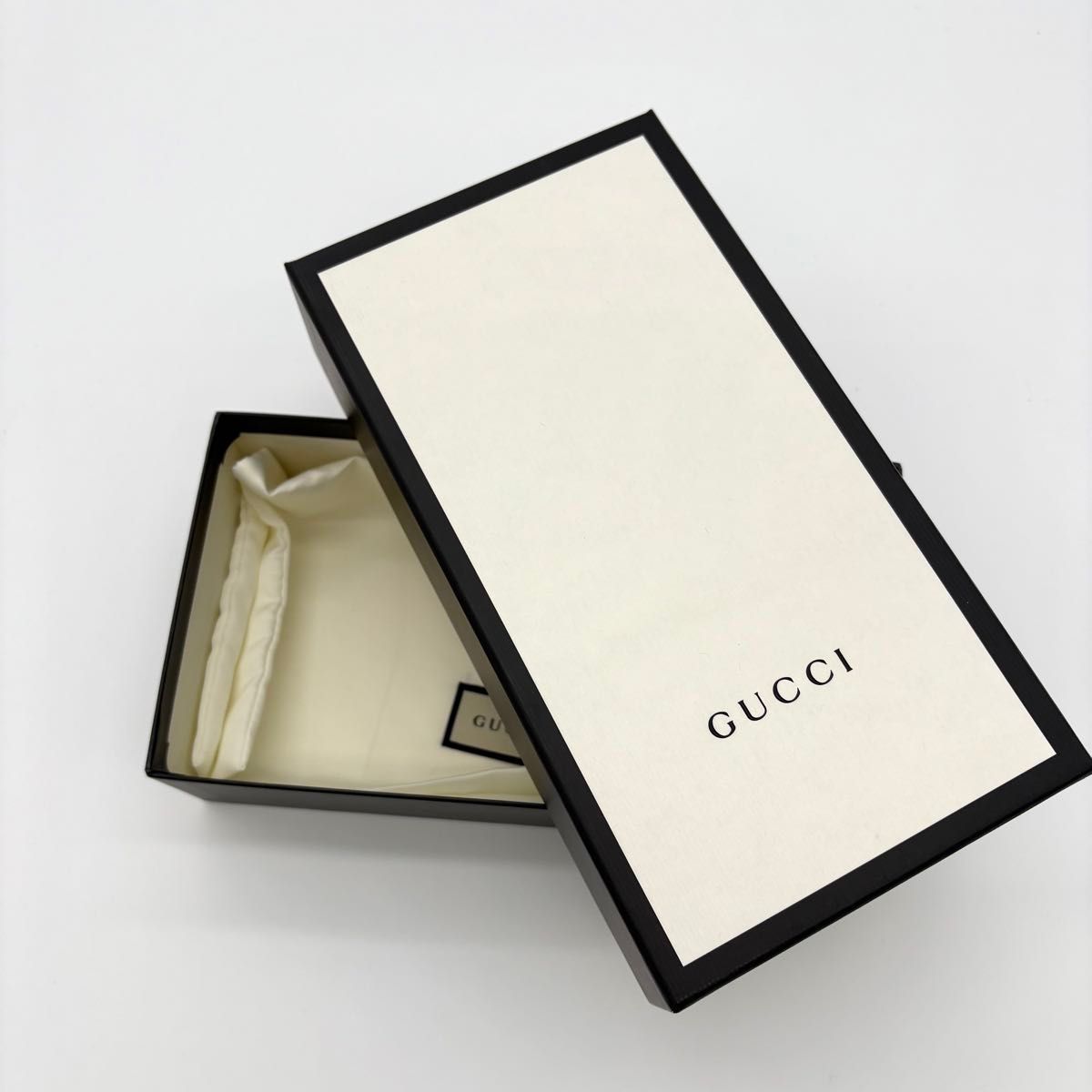 GUCCI グッチ 長財布 GGマーモント ダブルG グレー フラップ 箱 GUCCI グッチ 長財布 GGマーモント ダブルG グレー フラップ 箱
