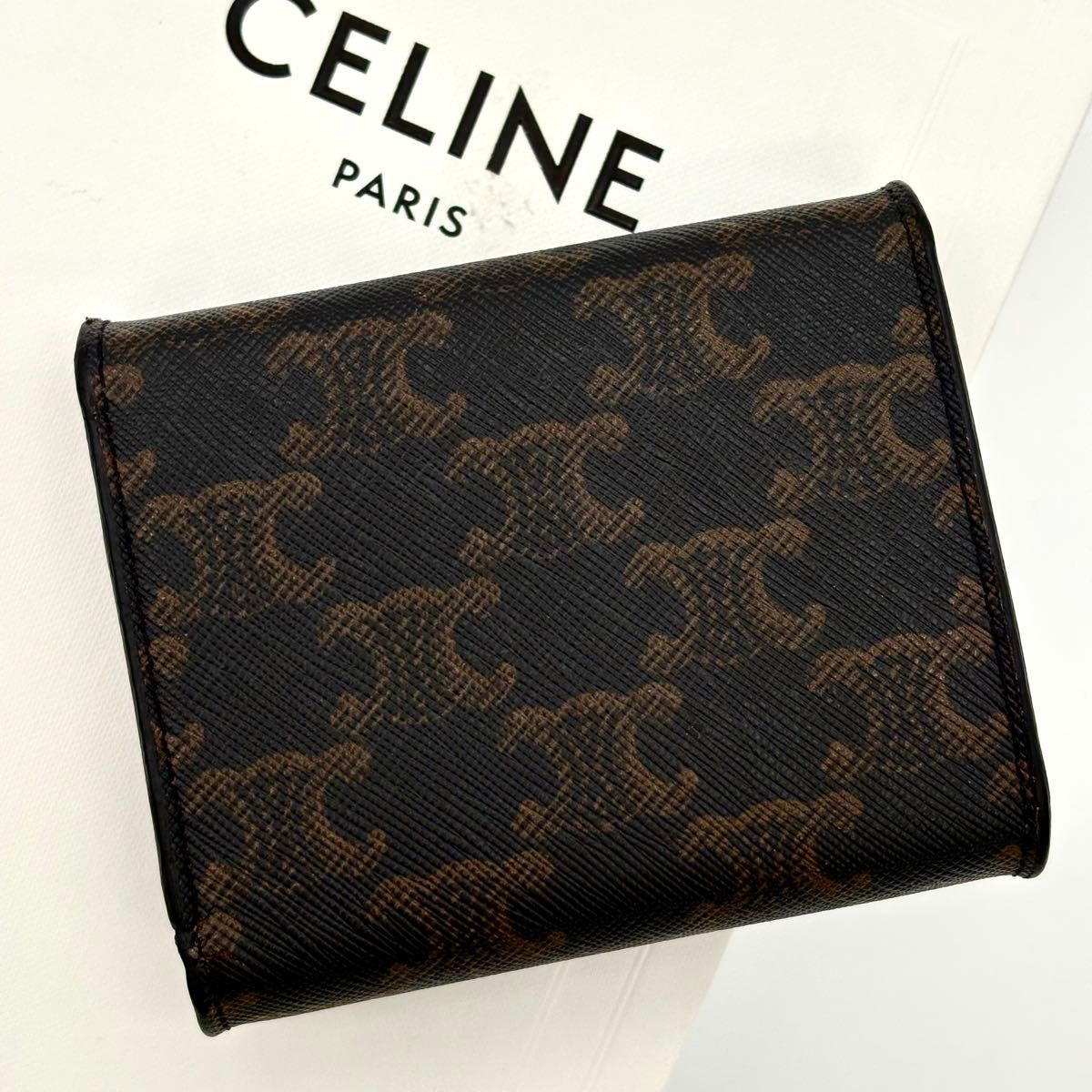 CELINE セリーヌ 折財布 トリオンフ キャンバス レザー 三つ折り CELINE セリーヌ 折財布 トリオンフ キャンバス レザー 三つ折り