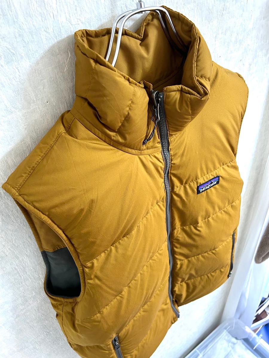 Patagonia パタゴニア リバーシブル ビビー ダウンベスト S Patagonia パタゴニア リバーシブル ビビー ダウンベスト S