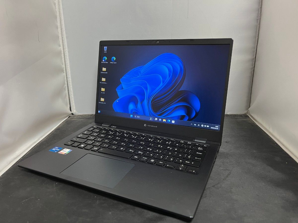 11仕様 薄型で超軽量 ノートパソコン /11世代i5 SSD/メモリ16GB 11仕様 薄型で超軽量 ノートパソコン /11世代i5 SSD/メモリ16GB