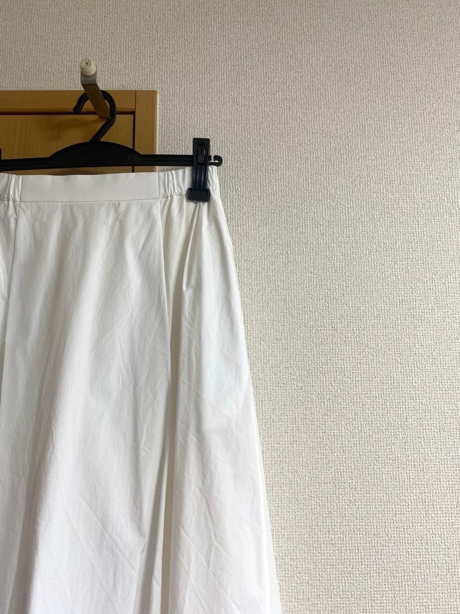 新品未使用タグ付き】APSTUDIO ARCHE フレアスカート 白 36 新品未使用タグ付き】APSTUDIO ARCHE フレアスカート 白 36