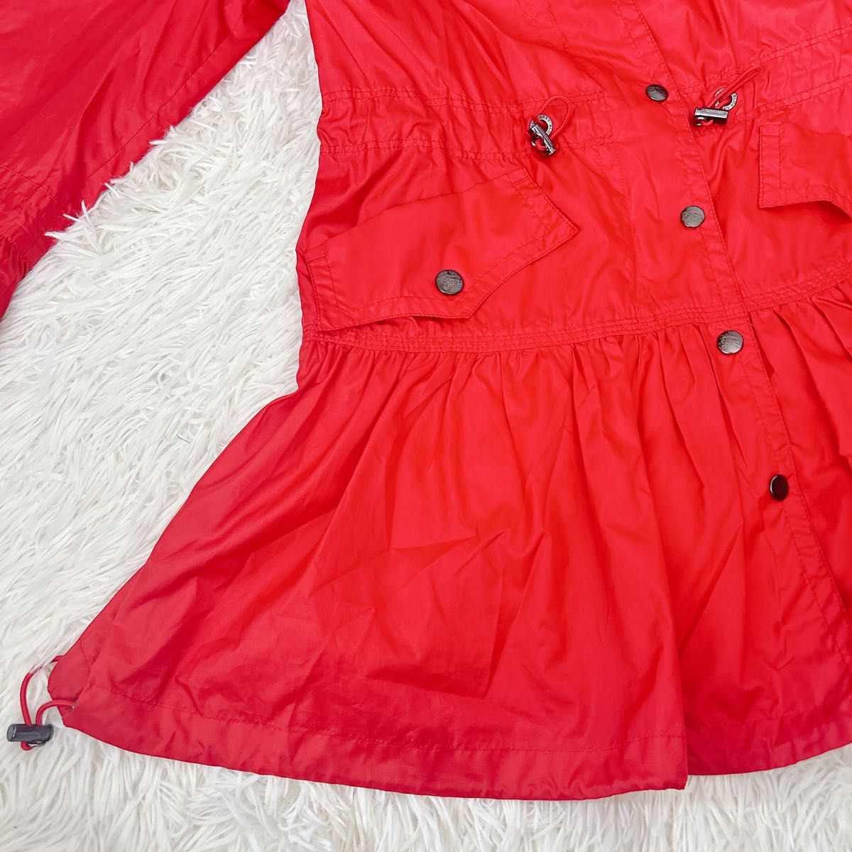BURBERRY BLUE LABEL ノバチェック マウンテンパーカー ナイロン BURBERRY BLUE LABEL ノバチェック マウンテンパーカー ナイロン