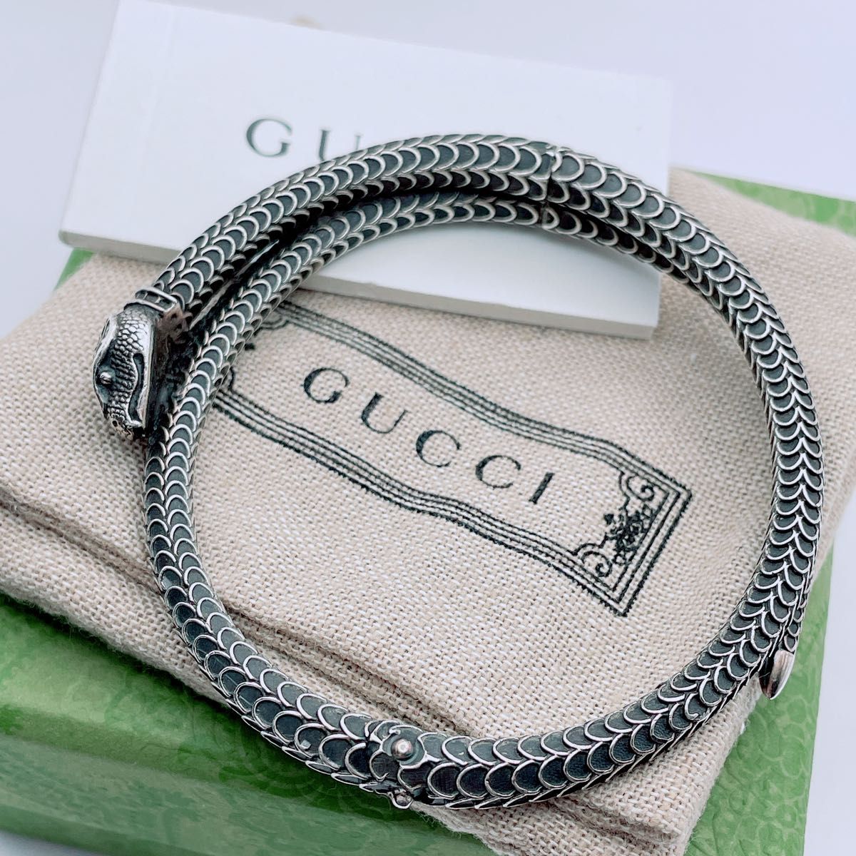 GUCCI バングル スネーク ブレスレット シルバー ヘビ 17号 付属 GUCCI バングル スネーク ブレスレット シルバー ヘビ 17号 付属