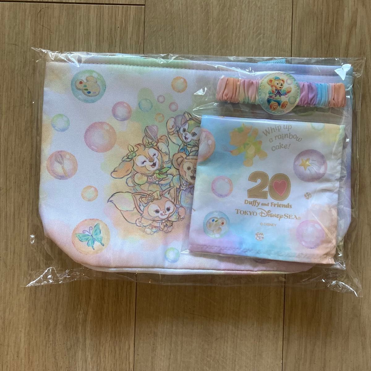 カラフルハピネス】スーベニアランチグッズ スナックケース カラフルハピネス】スーベニアランチグッズ スナックケース