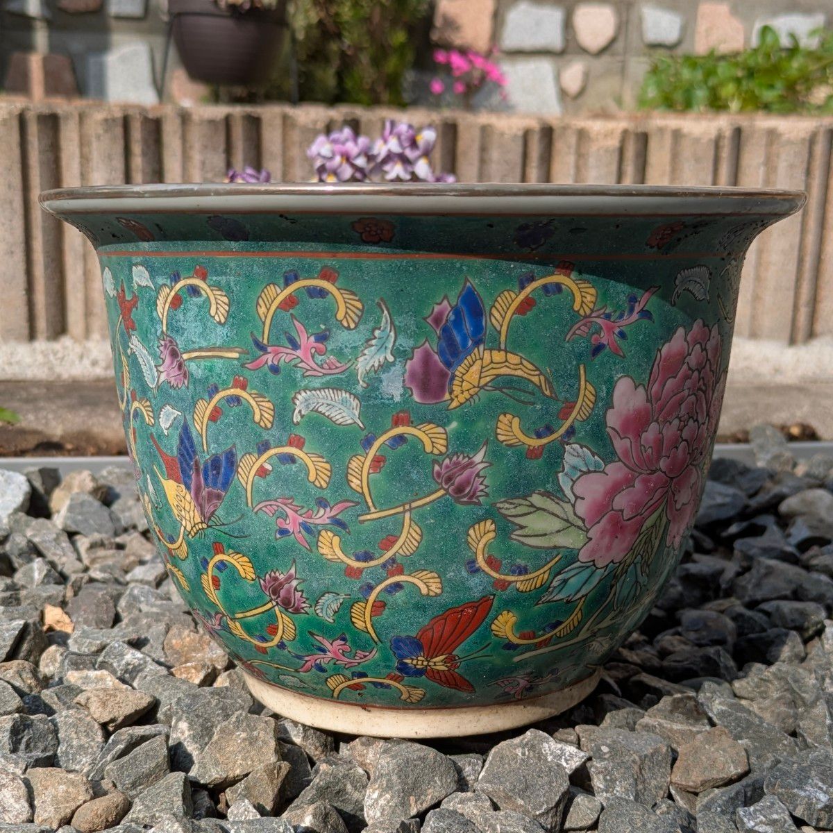 ① 希少 当時物 中国 景徳鎮 粉彩色絵鉢 蝶と牡丹 植木鉢 直径約 ① 希少 当時物 中国 景徳鎮 粉彩色絵鉢 蝶と牡丹 植木鉢 直径約