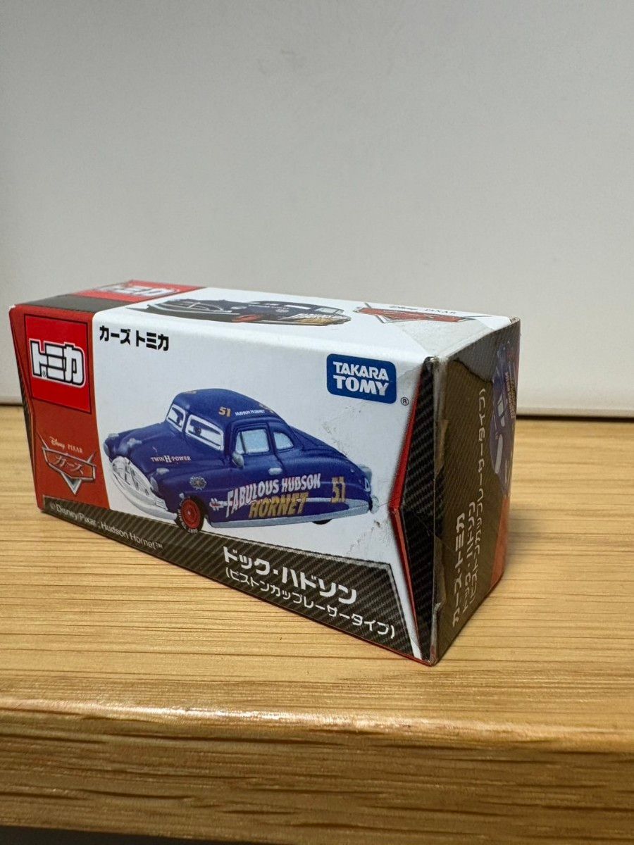 トミカ カーズ ドック・ハドソン(ピストンカップレーサータイプ トミカ カーズ ドック・ハドソン(ピストンカップレーサータイプ