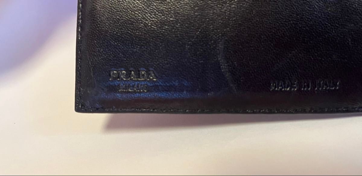 PRADA 二つ折り財布 クロコダイル調 ブラック|Yahoo!フリマ(旧 PRADA 二つ折り財布 クロコダイル調 ブラック|Yahoo!フリマ(旧