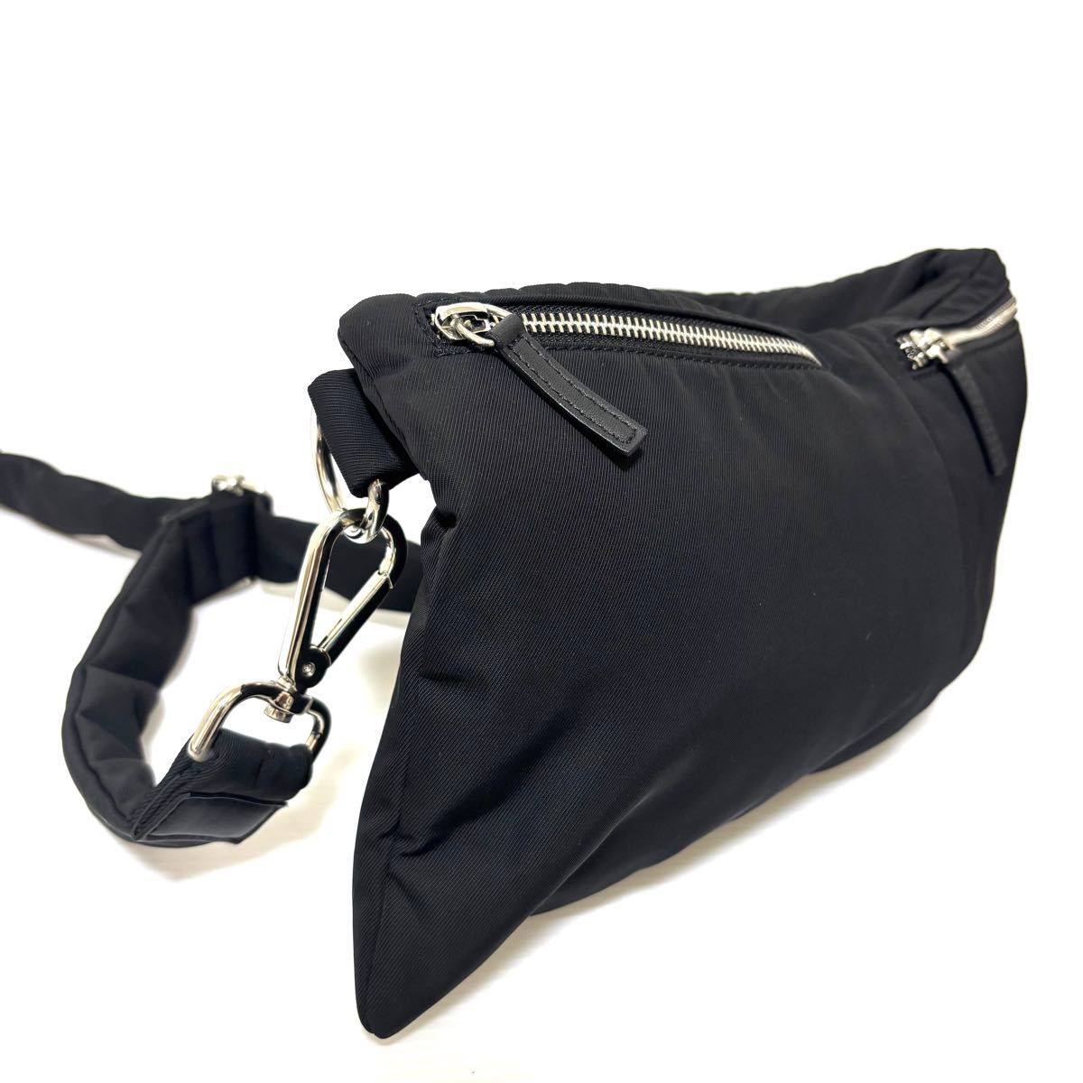 Vivienne Westwood ヴィヴィアンウエストウッド ショルダー Vivienne Westwood ヴィヴィアンウエストウッド ショルダー