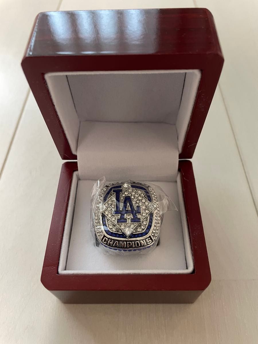 2024年 ワールドチャンピオンリング 大谷翔平 記念品 MLB 優勝 2024年 ワールドチャンピオンリング 大谷翔平 記念品 MLB 優勝