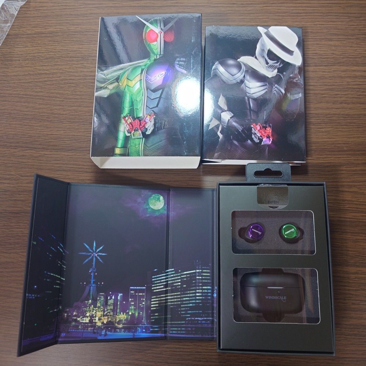 AVIOT 仮面ライダーW コラボ ワイヤレスイヤホン|Yahoo!フリマ AVIOT 仮面ライダーW コラボ ワイヤレスイヤホン|Yahoo!フリマ