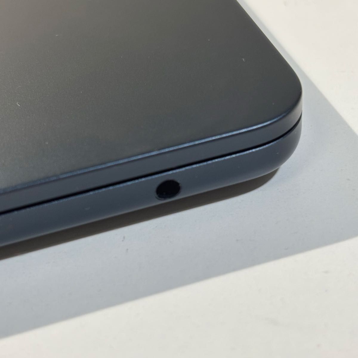 Apple MacBook Air 13インチ ミッドナイトM3チップ搭載モデル Apple MacBook Air 13インチ ミッドナイトM3チップ搭載モデル