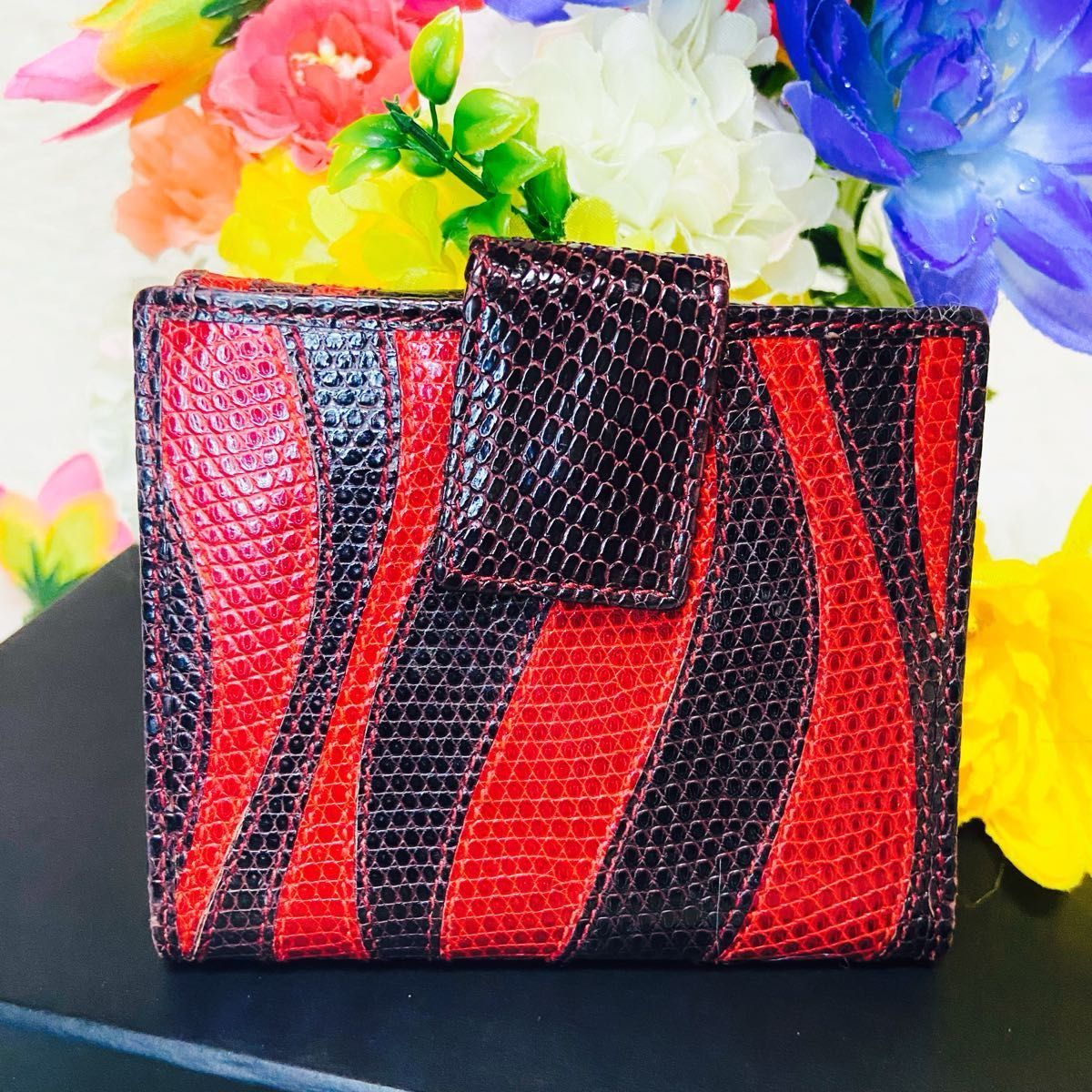希少 ヘビ GUCCI グッチ パイソン 二つ折り財布 本革 レザー 希少 ヘビ GUCCI グッチ パイソン 二つ折り財布 本革 レザー