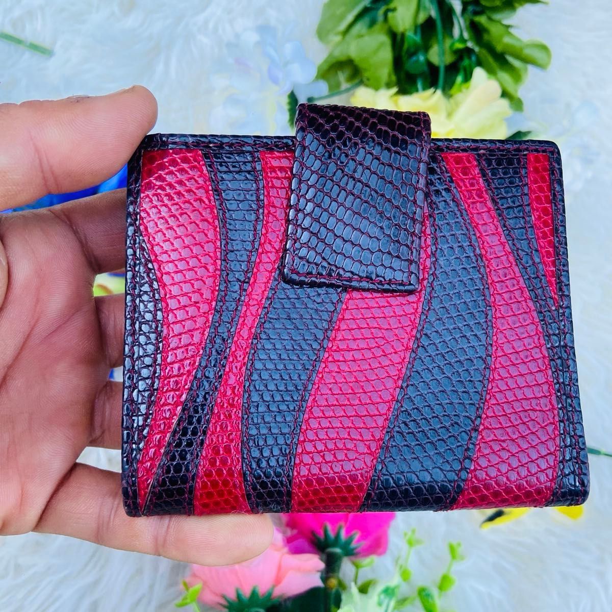 希少 ヘビ GUCCI グッチ パイソン 二つ折り財布 本革 レザー 希少 ヘビ GUCCI グッチ パイソン 二つ折り財布 本革 レザー