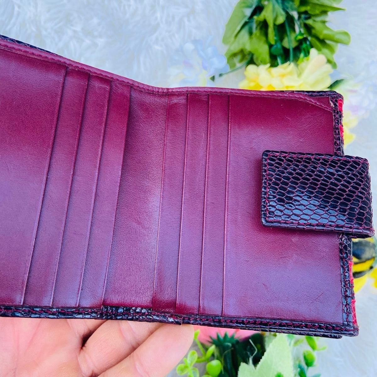 希少 ヘビ GUCCI グッチ パイソン 二つ折り財布 本革 レザー 希少 ヘビ GUCCI グッチ パイソン 二つ折り財布 本革 レザー
