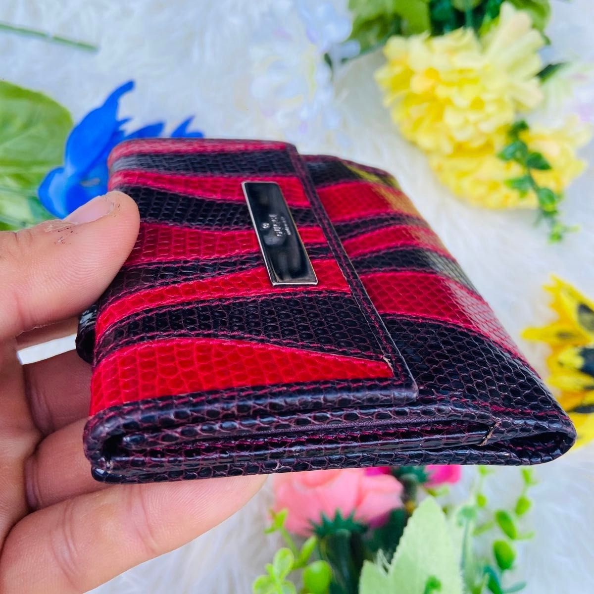 希少 ヘビ GUCCI グッチ パイソン 二つ折り財布 本革 レザー 希少 ヘビ GUCCI グッチ パイソン 二つ折り財布 本革 レザー